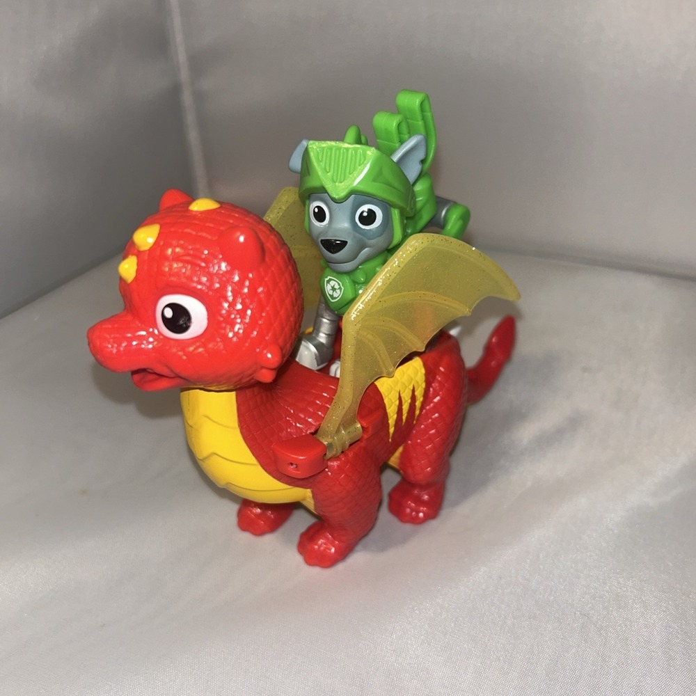 Spin Master Nickelodeon Paw Patrol Rescue Knights ROCKY & FLAME Dragon